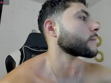 Chaturbate Private Sex Chat of bryan_oficials