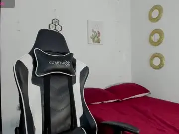 Chaturbate Live Sex Cam of bryan_oficials