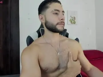 Chaturbate Best live sex cam show of bryan_oficials