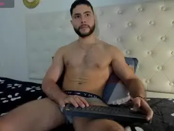 Chaturbate Watch Live Sex Cams of bryan_oficials