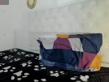 Chaturbate Free Live Porn of bryan_oficials