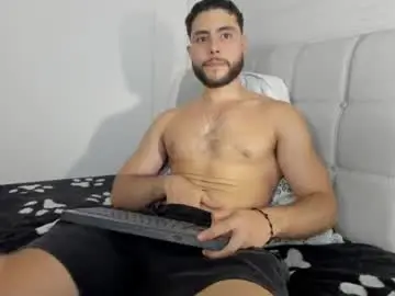 Chaturbate Live Sex of bryan_oficials
