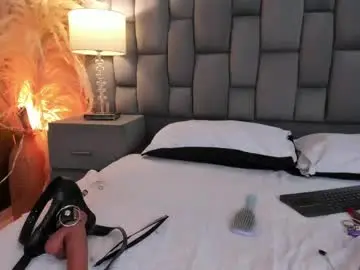 Chaturbate Live Sex of carolinefyre