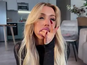 Chaturbate Free Porn Cam of creambaby1