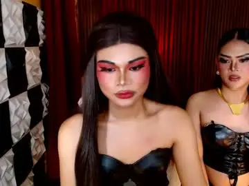 Chaturbate Live Sex Cam of ellahemperialts