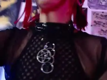 Chaturbate Live Sex Cam of melisavelvet