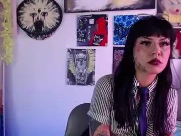 Chaturbate Live Sex Cam of melisavelvet