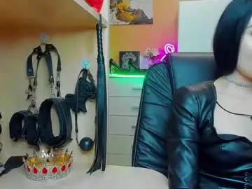 Chaturbate Live Porn of mistress_kristi