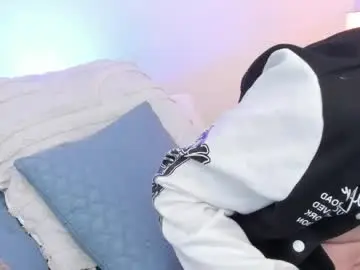 Chaturbate Live Sex Cam of mykelcano