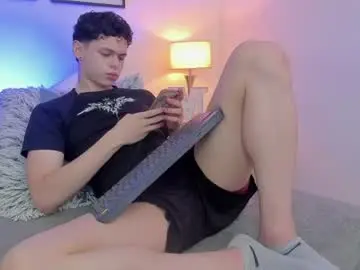 Chaturbate Sex Cam of mykelcano