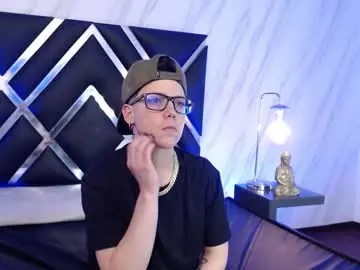 Chaturbate Best live sex cam show of spencerm_