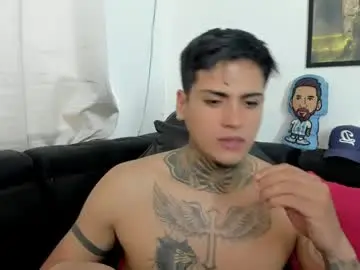 Chaturbate Sex Cam of sweetlatinoboy