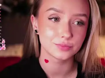 Chaturbate Adult Video Chat of alodiaacomb