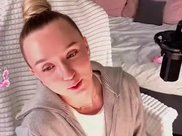 Chaturbate Private Sex Chat of alodiaacomb