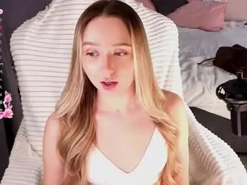 Chaturbate Free Porn Cam of alodiaacomb