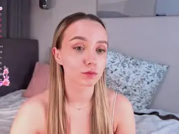 Chaturbate Best live sex cam show of alodiaacomb