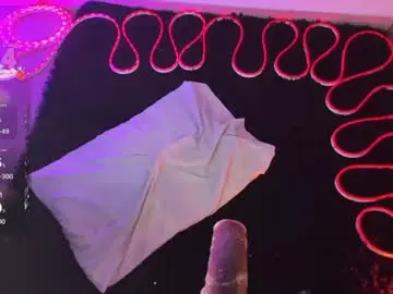 Chaturbate Live Sex Cam of cameron__blake