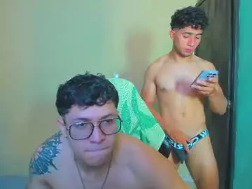 Chaturbate Live Porn of liiam_jesus