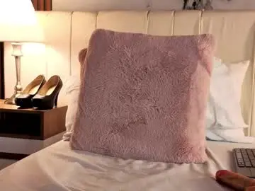 Chaturbate Sex Cam of luna_star__18