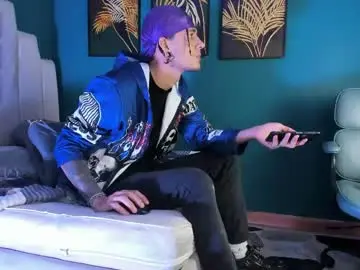 Chaturbate Free Porn Cam of skinny_mac_