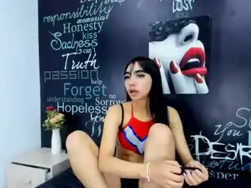 Chaturbate Live Sex Cam of valey_nicole