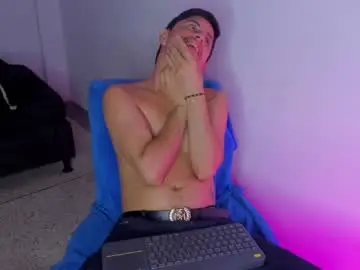 Chaturbate Live Sex Cam of wickedboy_twink