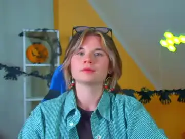 Chaturbate Live Porn of aliceallard