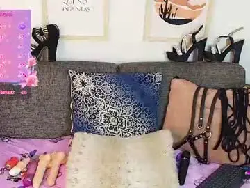 Chaturbate Adult Webcam of ariana_lee19