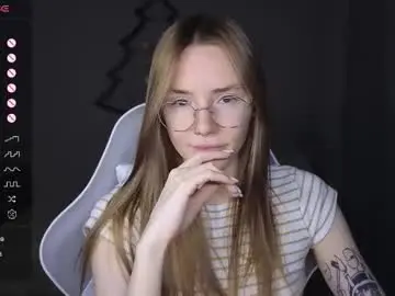 Chaturbate Free Porn Cam of littlevildevil