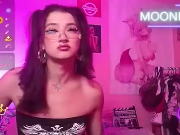 Chaturbate Adult Video Chat of moonfiredance