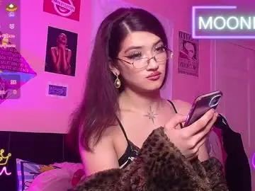 Chaturbate Adult Webcam of moonfiredance