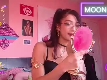 Chaturbate Sex Chat of moonfiredance
