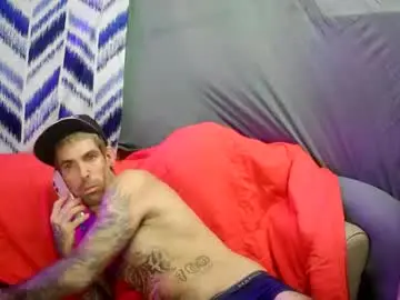 Chaturbate Live Sex Cam of prettyboytatted69