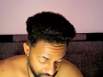 Chaturbate Live Sex Cam of bbcblackhot33