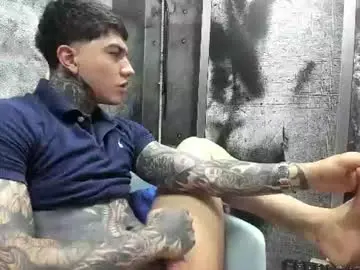 Chaturbate Adult Webcams of gury_tattoo