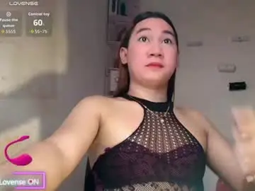 Chaturbate Live Sex of kiella69cum