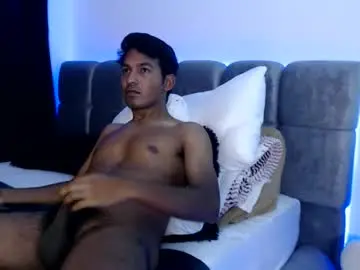 Chaturbate Free Live Porn of luca_vegas