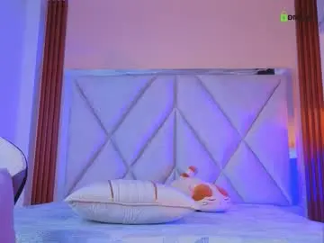 Chaturbate Best live sex cam show of smile__1