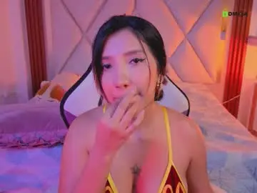 Chaturbate Sex Cam of smile__1