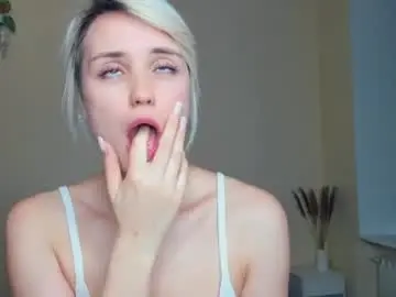 Chaturbate Live Porn of your_desssert