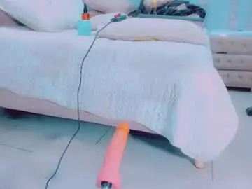 Chaturbate Best Webcam of emiilysaenzz