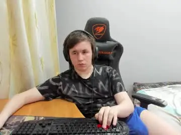 Chaturbate Best live sex cam show of iliaskrislove