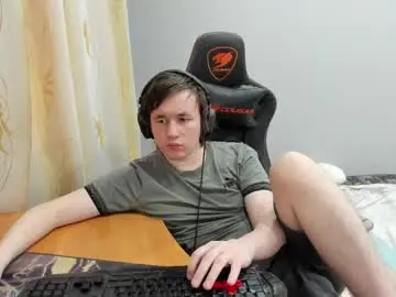 Chaturbate Live Sex Cam of iliaskrislove