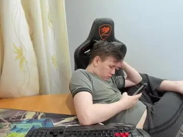 Chaturbate Best live sex cam show of iliaskrislove
