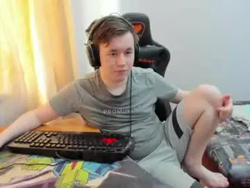 Chaturbate Live Sex Cam of iliaskrislove
