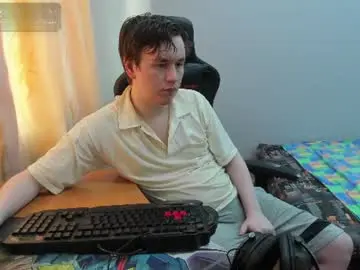 Chaturbate Live Sex Cam of iliaskrislove