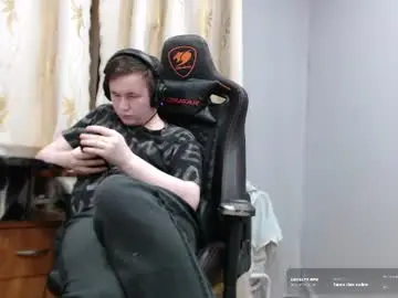 Chaturbate Watch Live Sex Cams of iliaskrislove