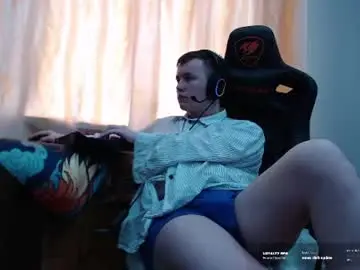 Chaturbate Live Sex Cam of iliaskrislove