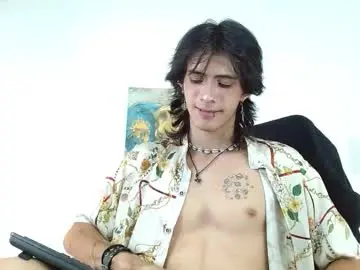 Chaturbate Live Sex Cam of andreey50