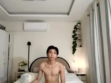 Chaturbate Watch Live Sex Cams of aus_thin02